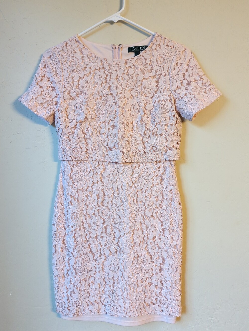 Lauren Ralph Lauren Floral Lace Dress Sz 2P Chic Layered Bodice Pastel Pink